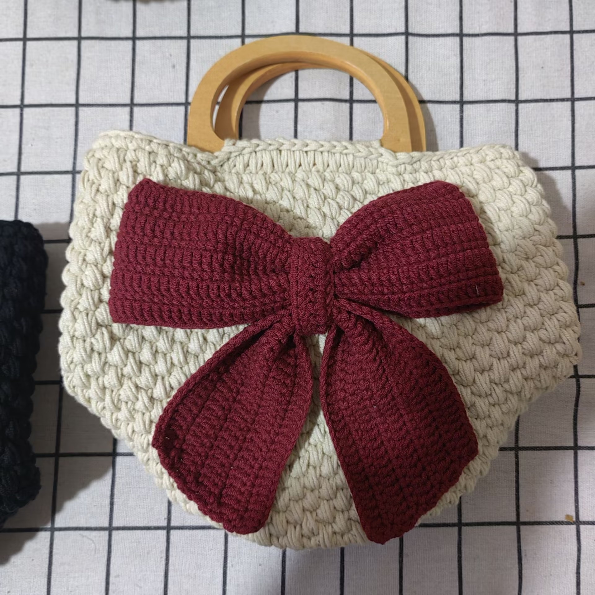 Estilo elegante Sheffield línea gancho tejido gran bolso de fresa bolso de teléfono móvil regalo de vacaciones de la familia hecha a mano