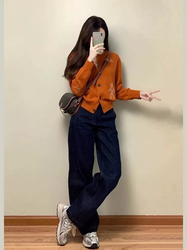 Áo cardigan nữ dệt kim màu cam phong cách Hàn Quốc, kiểu dáng lười biếng — quả cam