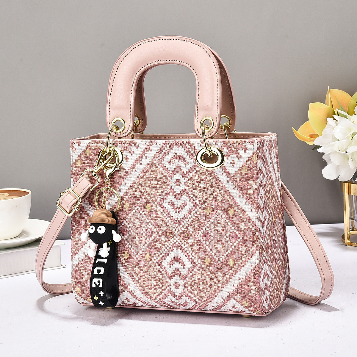 2026 nuevo bolso de moda transfronteriza nicho impresión diseño sensación de mochila para mujeres sensación de alta calidad de mochila de viaje