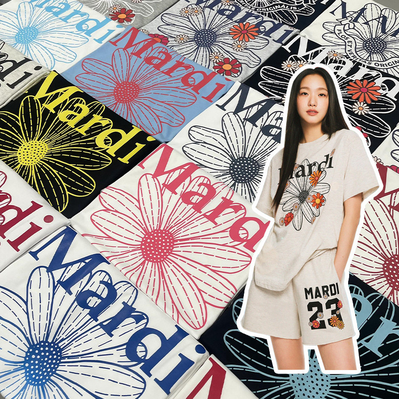 2026 New Mardi Short-Sleeve T-Shirt with Daisy and Dachshund Design, Same Style as Kim Go-Eun, Pure Cotton, Loose Fit, Versatile Top for Women