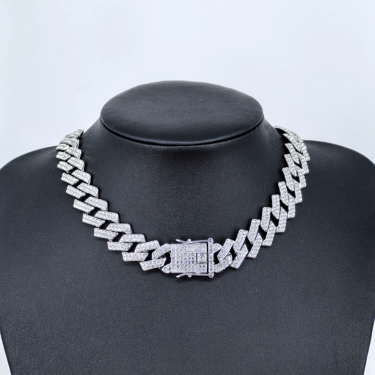 500g Weight Zircon Inlay Material Necklace Classification Alloy Chain Material 1 Piece Quantity Street Occasion Alloy Material Geometric Pattern Men's Gender Inlay Design Hip-Hop, Retro Style Hip-Hop Retro Geometric Alloy Inlay Zircon Men's Necklace 9