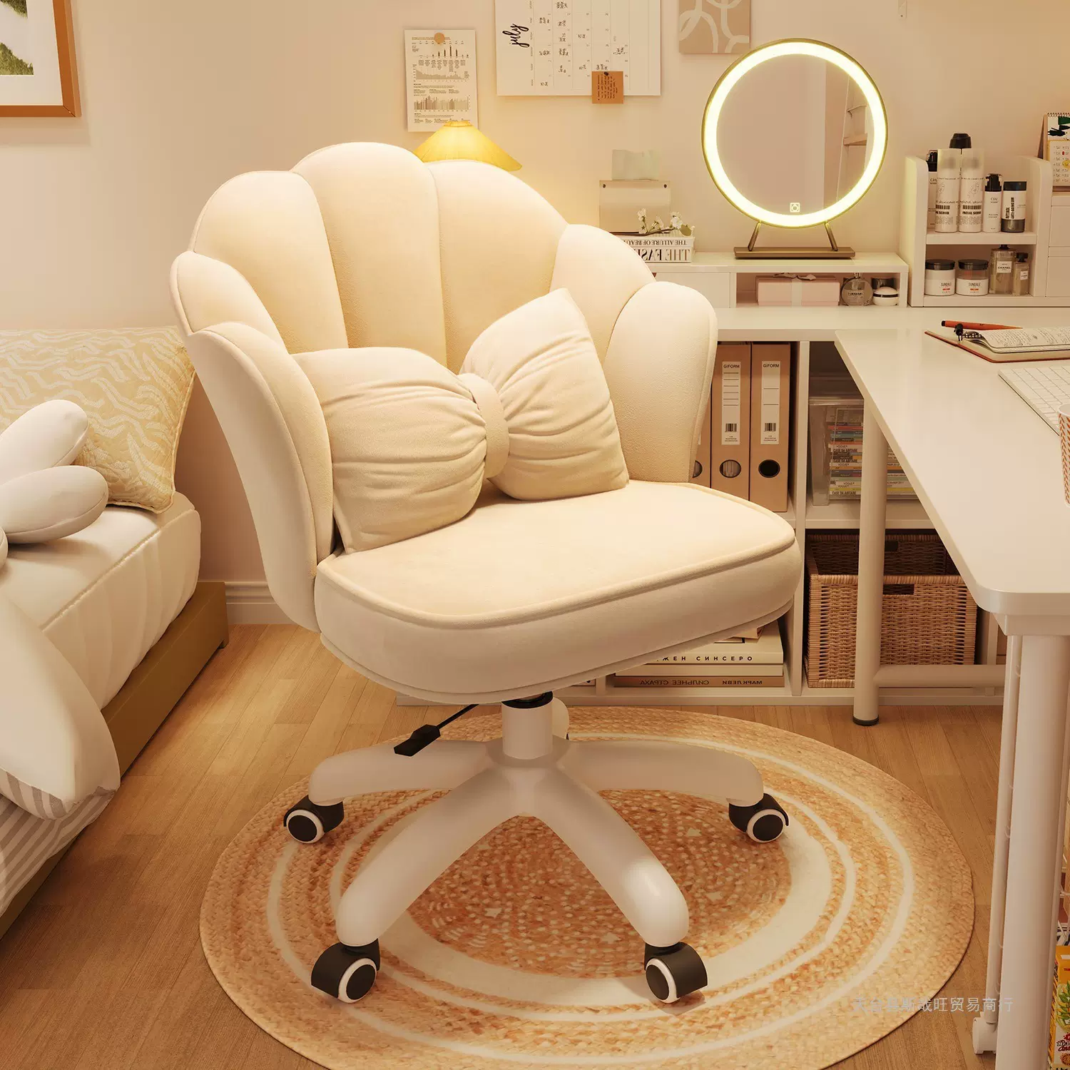 花瓣学生宿舍美甲化妆椅电脑椅书桌靠背椅女生卧室梳妆台椅子家用