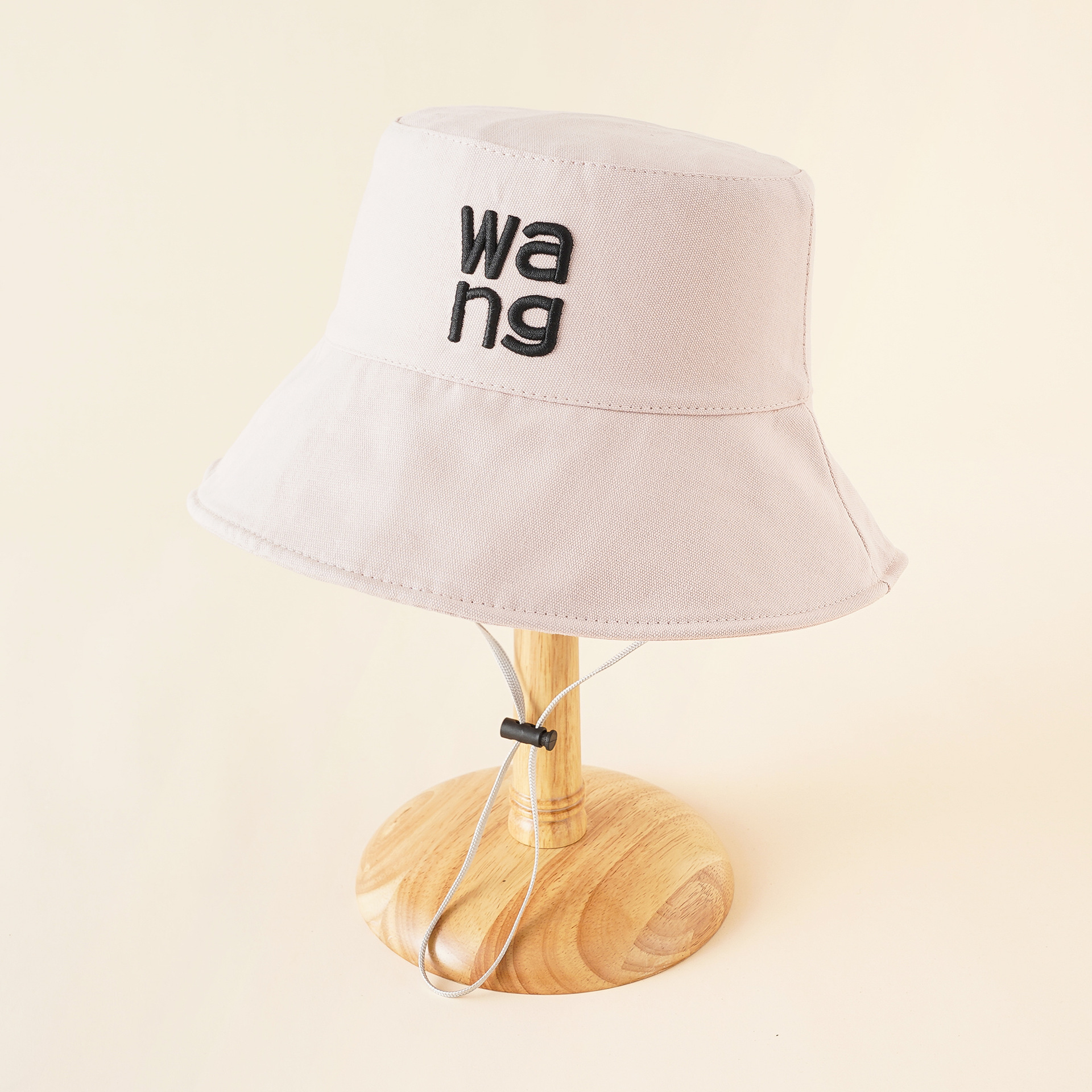 Sombrero de pescador de primavera y verano sombrero de sol a prueba de sol ins sombrero de Cuenca de marea cara de aspecto pequeño sombrero japonés negro coreano para mujeres