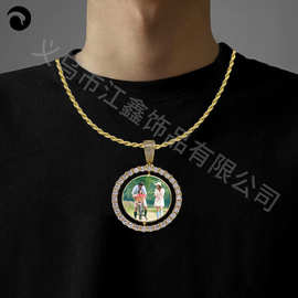 欧美嘻哈时光宝石圆形镂空吊坠旋转照片记忆相框吊坠情侣项链
