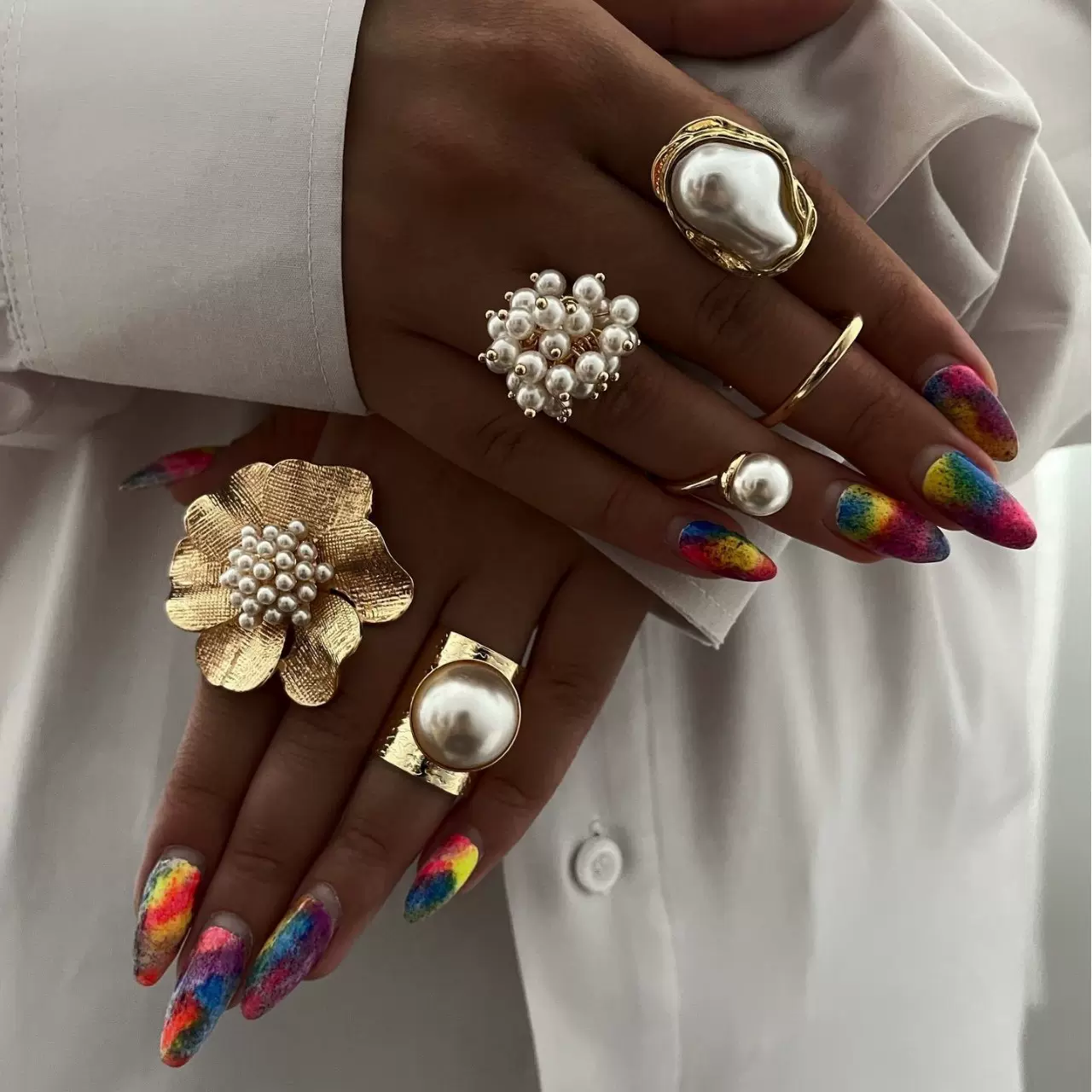 仿珍珠戒指套装批发欧美跨境夸张配饰轻奢复古设计感开口花朵戒指