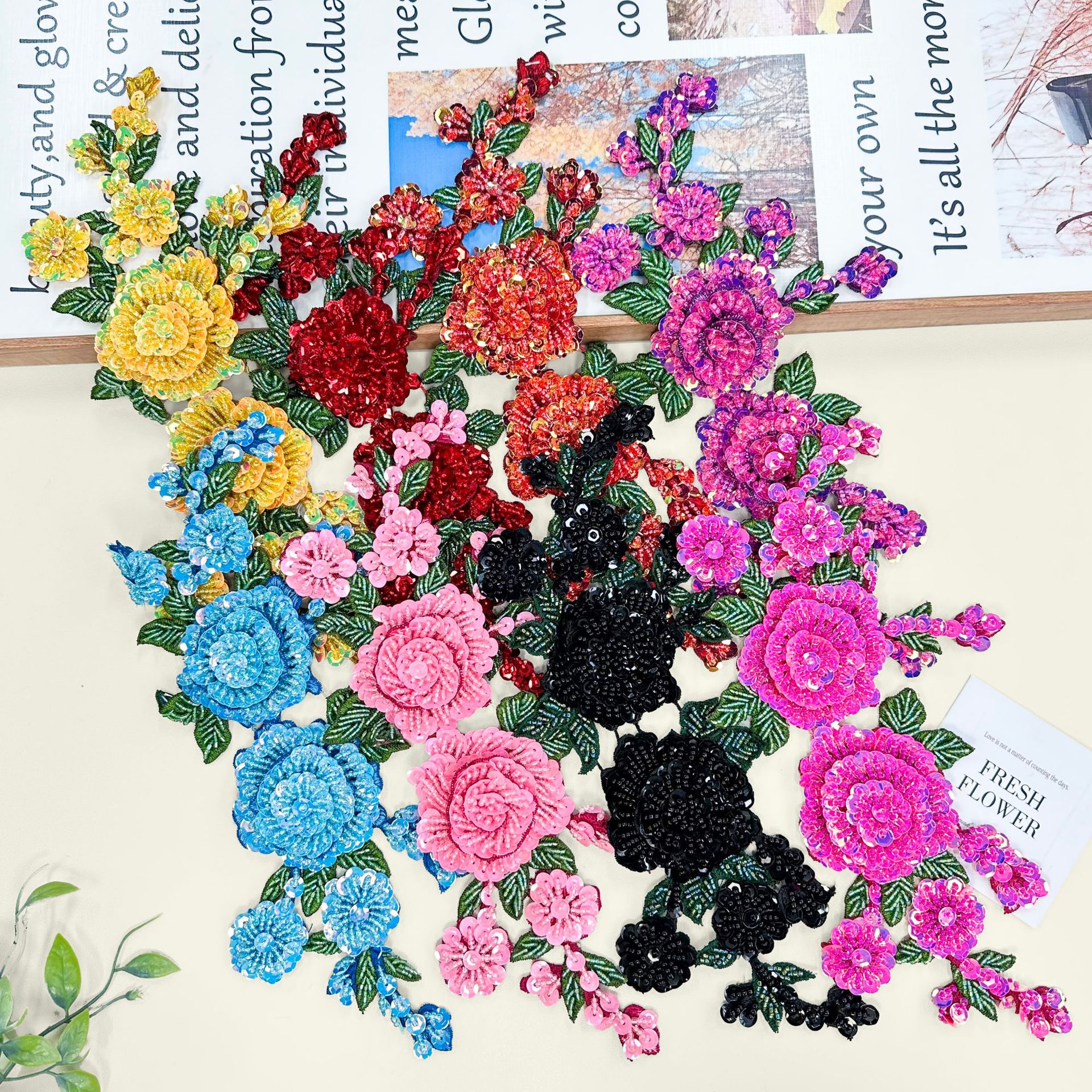 Flores tridimensionales sequinilla bordada pegatinas de tela hechas a mano ropa decoración ropa bolsos cheongsam nuevos accesorios negros chinos