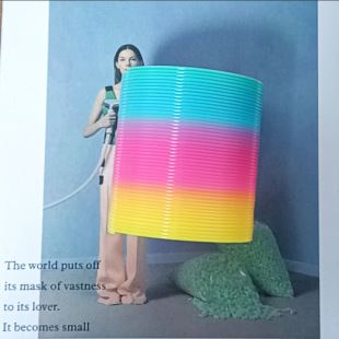 Magic Rainbow Circle Tata Circle Puzzle Luminous Elastic Circle Boys and Girls Large Spring Circle Toy Manufacturer Wholesale