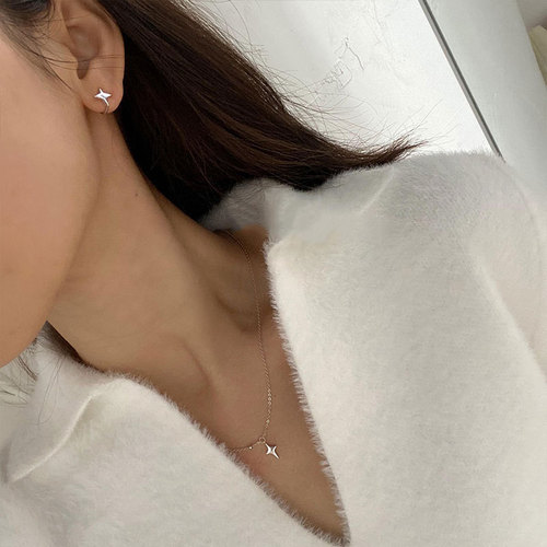 925 Silver Star Asymmetric Chain Necklace Women's Silver Chain Ins Light Luxury Simple Personalized Clavicle Chain Women's Jewelry
