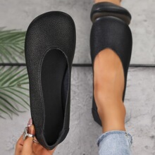 D 17021 Casual Round Toe Slip On Shoes ����Բͷ��Ь