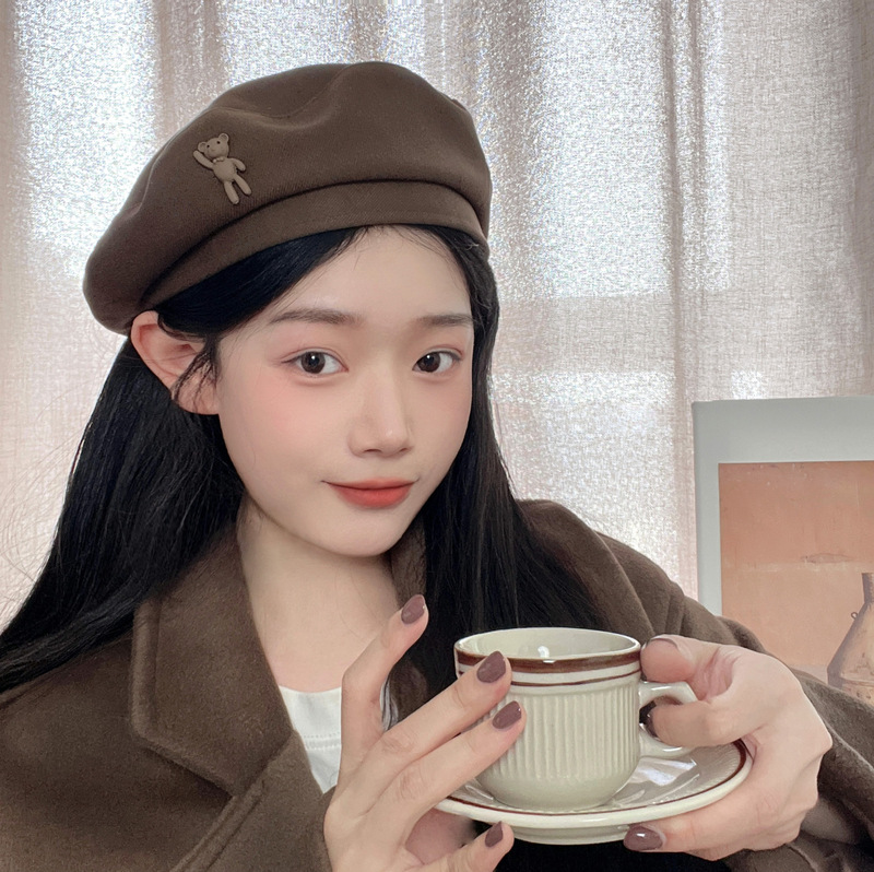 Japanese Retro Wool Beret Hat That Makes the Face Look Smaller, Korean Style Casual Versatile Cartoon Bear Autumn and Winter Parent-Child Beret Hat Trend Japanese Retro Wool Beret Hat That Makes the Face Look Smaller, Korean Style Casual Versatile Cartoon Bear Autumn and Winter Parent-Child Beret Hat Trend