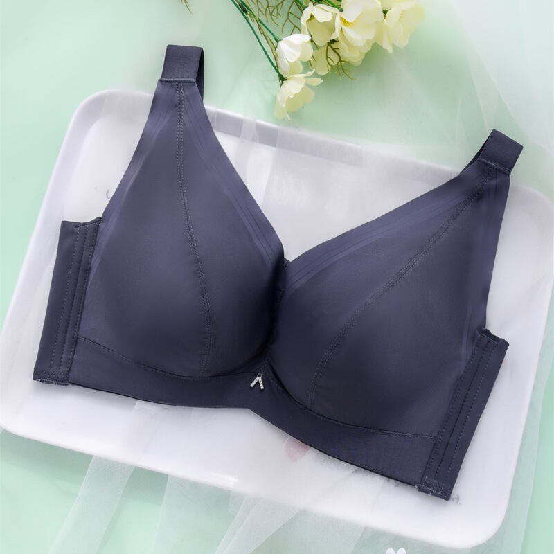 LaTeX plus size underwear anti-exposure thin bra with steel ring big chest small push up breast collection anti-sagging LaTeX plus size underwear anti-exposure thin bra with steel ring big chest small push up breast collection anti-sagging