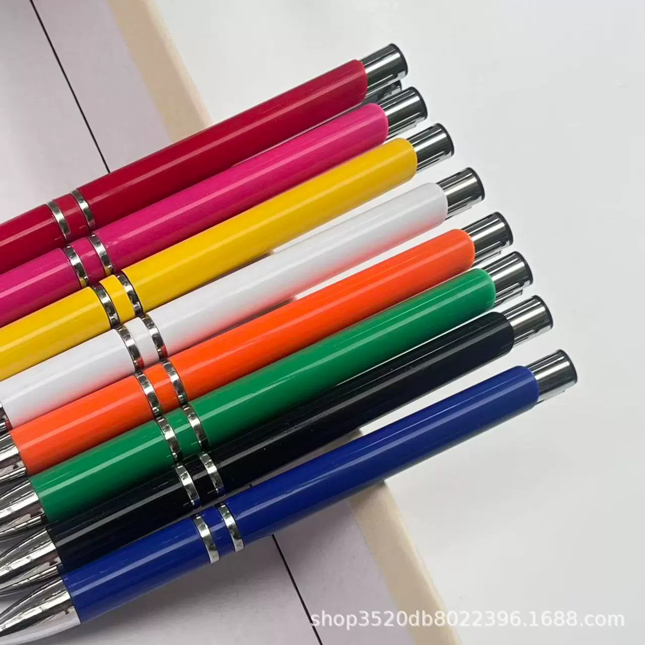 高档办公商务笔塑料材质圆珠笔两个圈圈斜口笔印刷logo广告笔速干