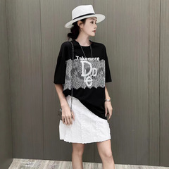 ヨーロッパ駅2025年夏の新型ファッション百円襟デザインはレース文字プリント半袖tシャツをつなぎ合わせた