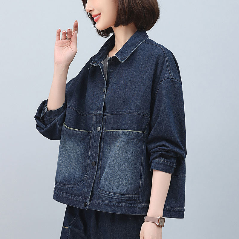 Women's Short Washed Denim Shirt Jacket, Spring/Autumn Style, 2024 New Arrival, Plus Size, Loose Fit, Casual Top for Middle-Aged Mothers