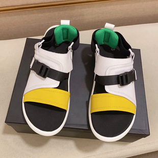 Light Luxury Sandals Men's Summer Breathable Outer Work Shoes 2025 New Fashion Brand Cowhide Versatile Soft-Soled Casual Shoes for Men