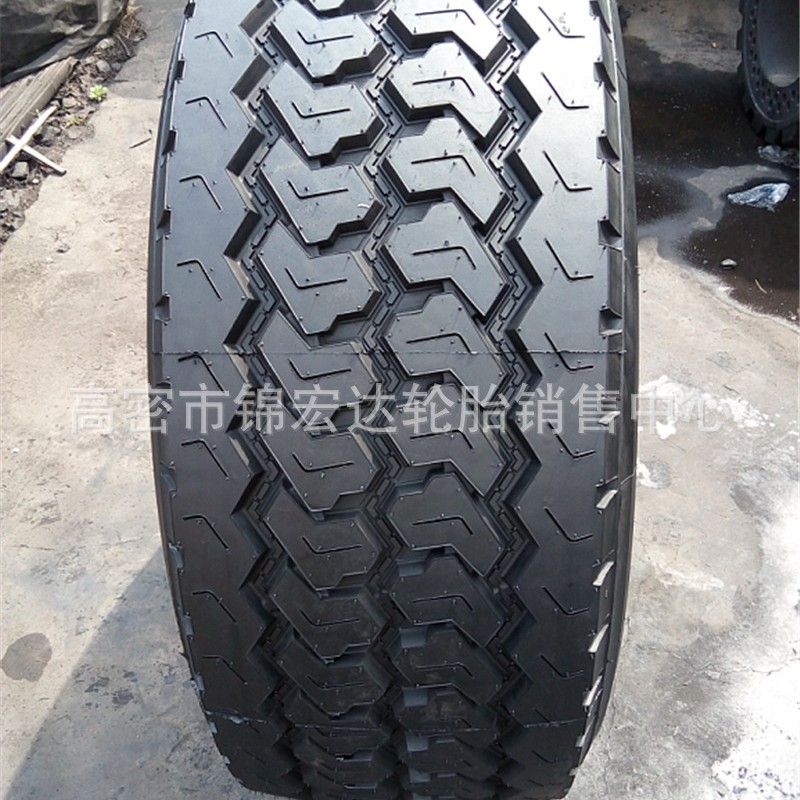油罐车轮胎445/65R22.5全钢真空轮胎425/65r22.5