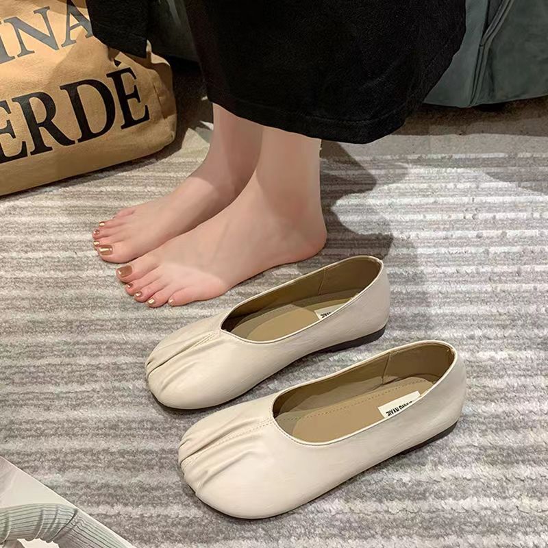 Zapatos de abuela para mujeres 2026 nuevo anti-deslizante ligero y suave temperamento de moda de alta calidad zapatos solteros zapatos para mujeres