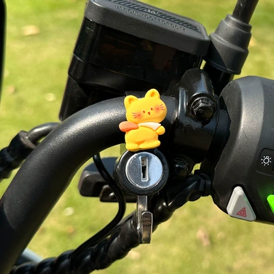 anti-theft lock, Helmet lock - yellow-kitten-helmet-lock-hook-send-tool
