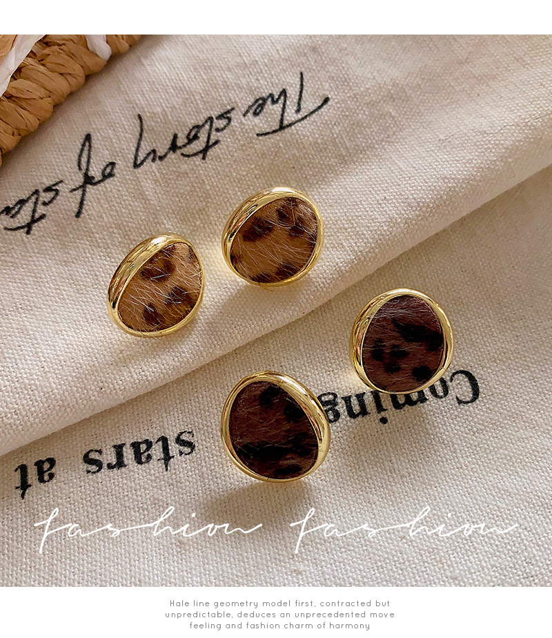 Orecchini a lobo vintage con stampa leopardo gioielli donna_voghion.com