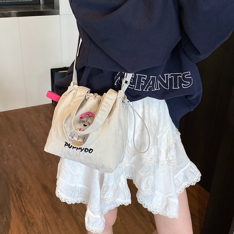 2025 夏の新作刺繍ショルダーバッグ小さな新鮮な女の子のハンドバッグ甘いイン多用途ファッションクロスボディバッグ|undefined