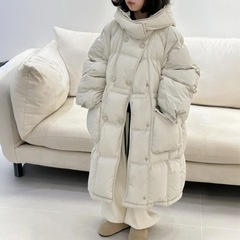 韓国の子供服の赤ちゃんのダウンの綿服の女性は厚いです。