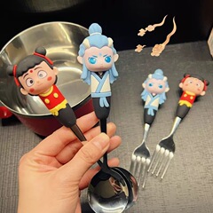 どこが子供のスプーンフォーク304ステンレスの補助食器赤ちゃん専用の食事スプーン果物スプーンフォーク