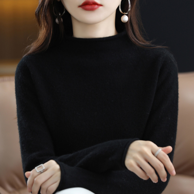 밑단이있는 하프 블랙