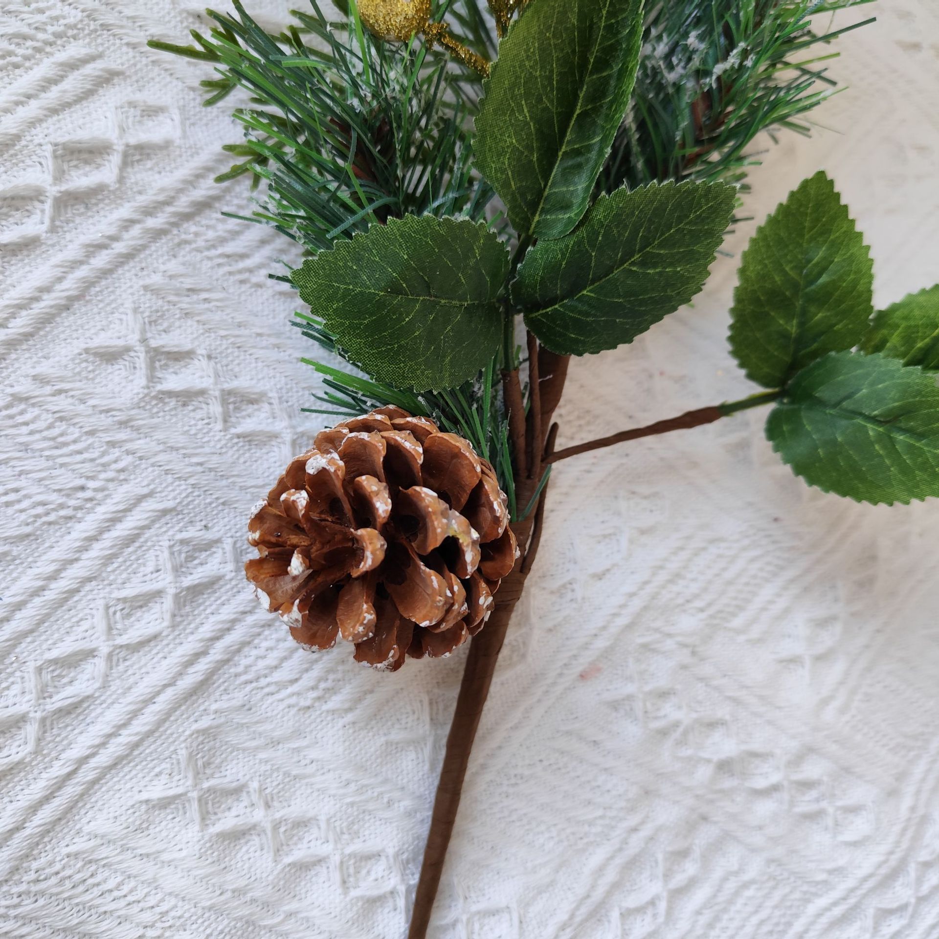 Simulación de ramas de pino decoración de navidad árbol de navidad accesorios hechos a mano decoración para el hogar accesorios de plantación ecológica transfronteriza