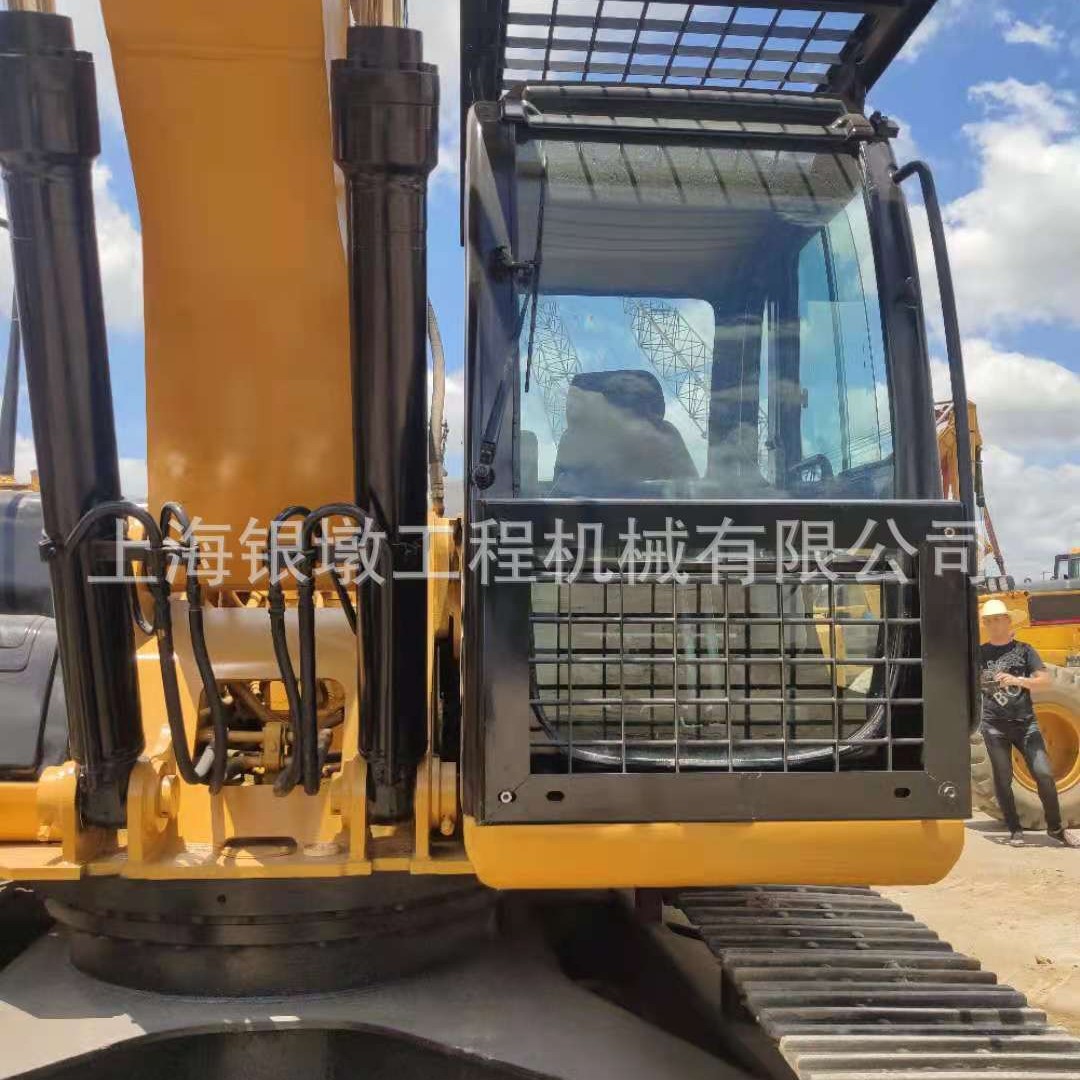 出口出售 卡特330D二手挖机