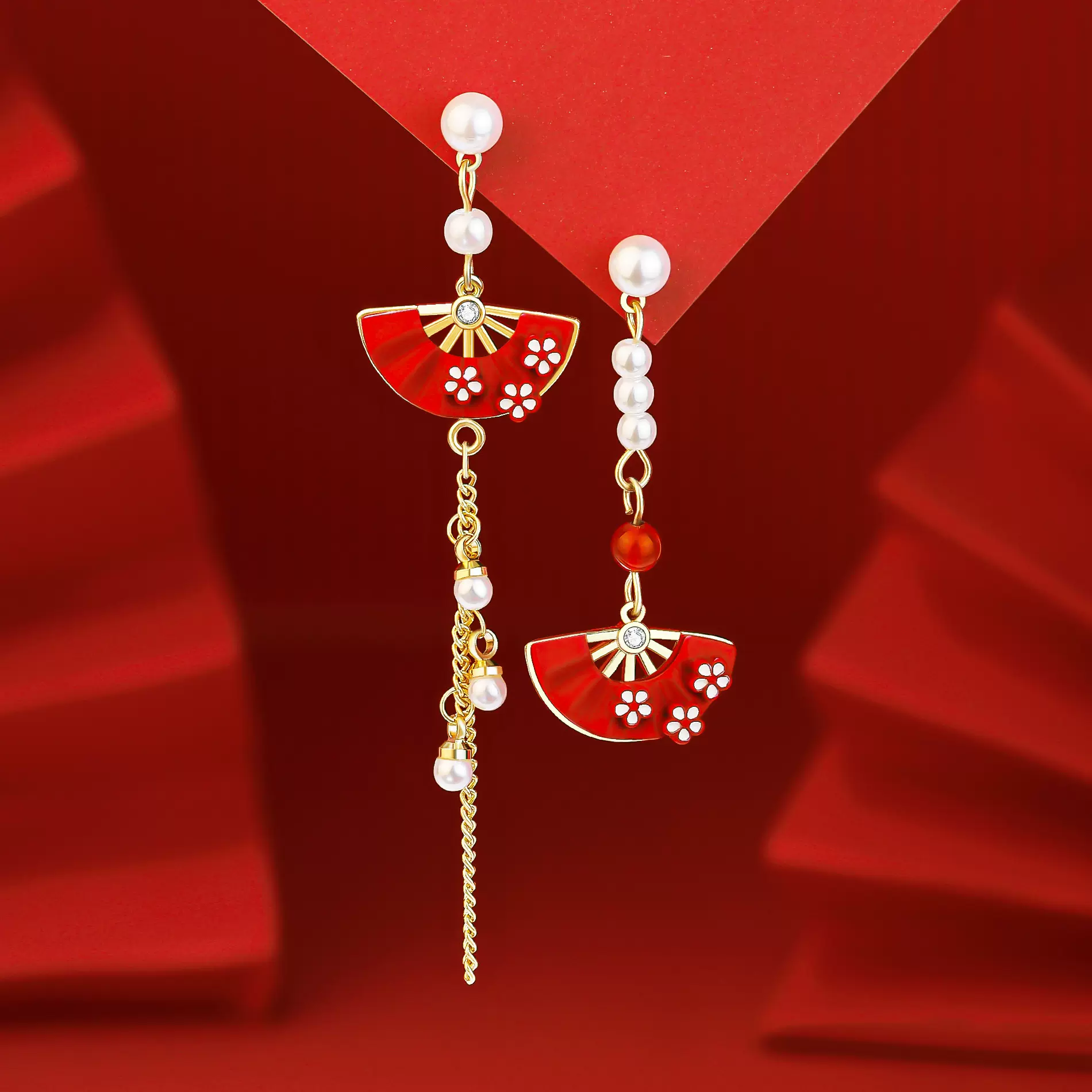 红色扇子耳钉女新款不对称高级感新中式长款流苏耳环过年耳饰批发