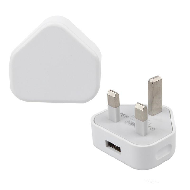 5v1a mobile phone charger Hong Kong British standard plug triangular British standard British three-pin charging head single usb interface holder 5v1a mobile phone charger Hong Kong British standard plug triangular British standard British three-pin charging head single usb interface holder