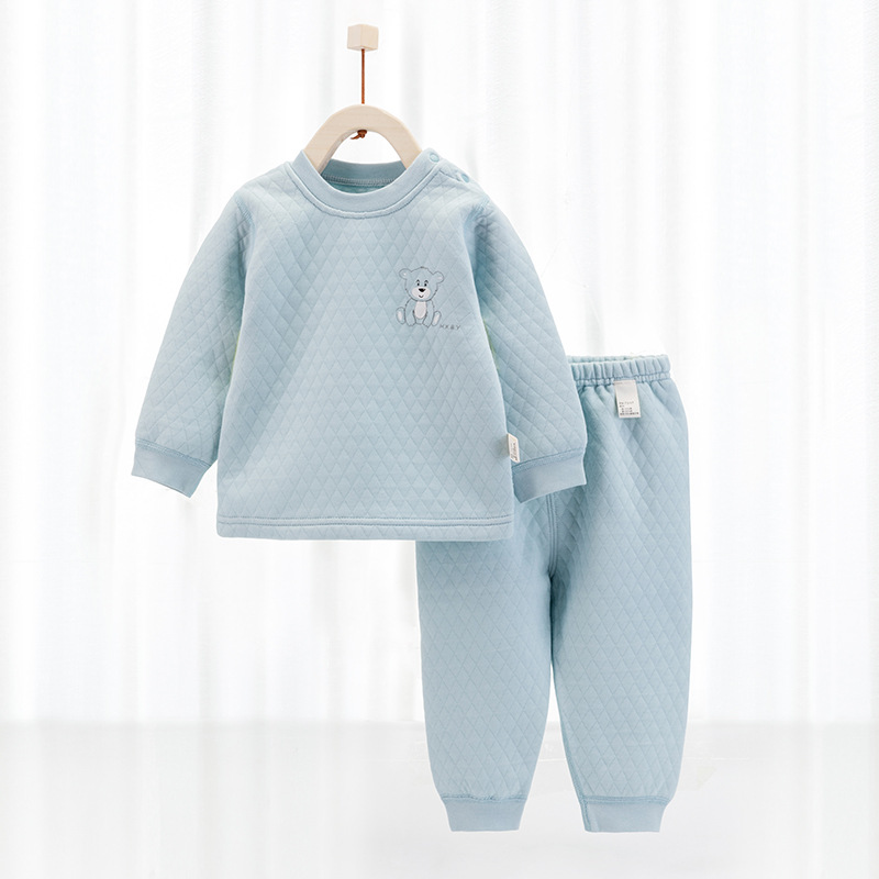 婴幼儿秋冬三层保暖肩扣套装儿童保暖套装新生儿宝宝衣服长袖