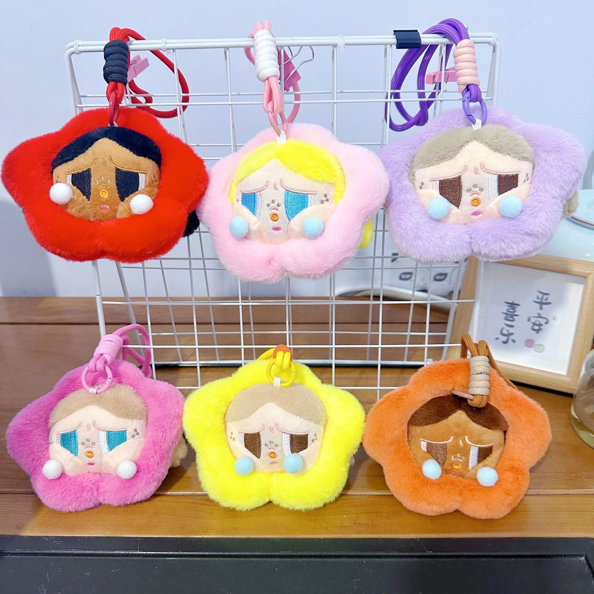 Cuatro pulgadas muñeca de peluche pequeño colgante muñeca llavero muñeca mochila colgante juguete de peluche regalo