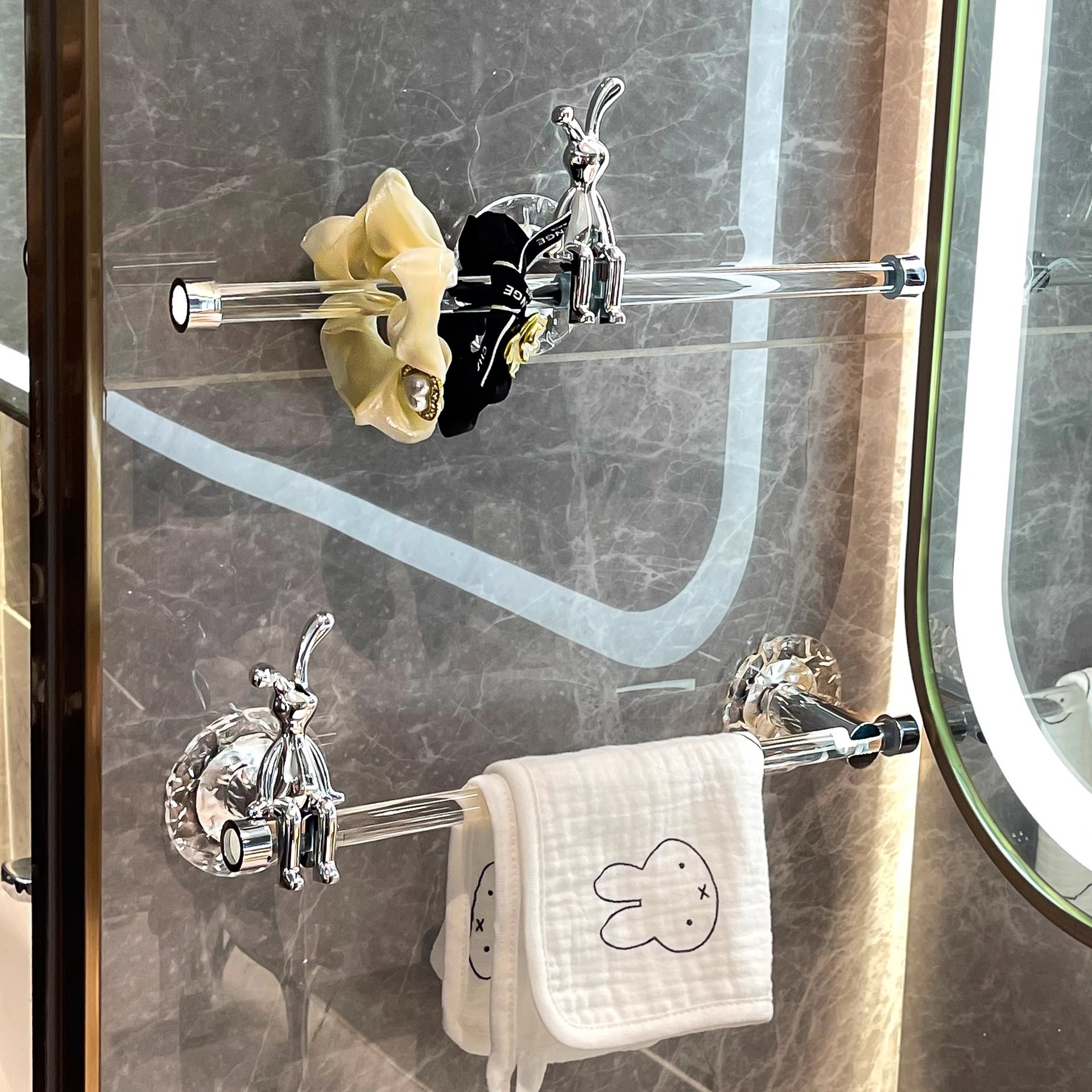 Light Luxury Acrylic Towel Rack Bathroom Hole-free Single Rod Storage Rack Toilet Storage Rack Transparent Towel Bar