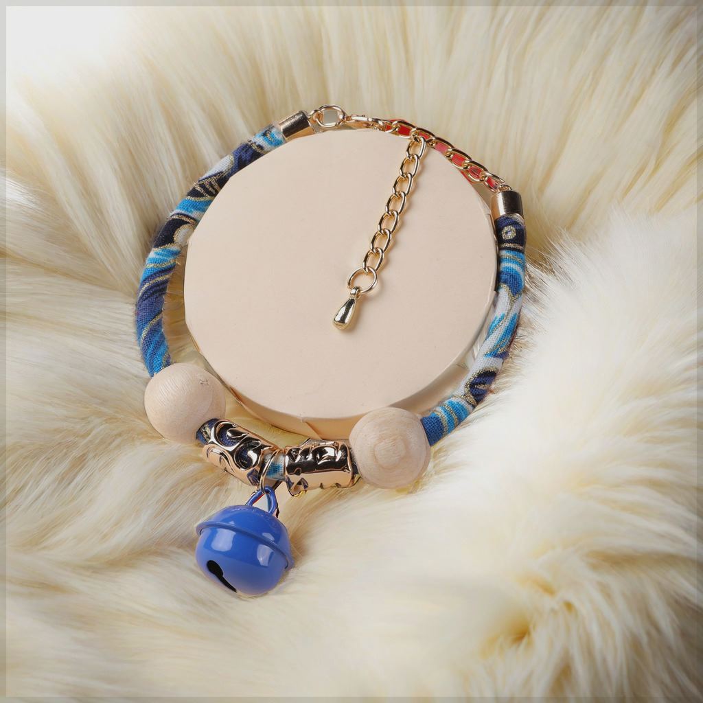 宠物项圈猫项圈可爱铃铛项链宠物体外驱虫项圈狗用品猫咪饰品绢花