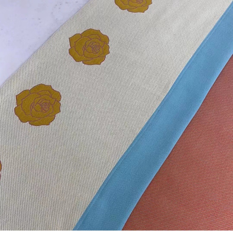 Alice Rose Blanket Image 4