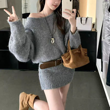 韩系氛围感早秋穿搭斜肩设计感长袖针织衫连衣裙女秋装慵懒风裙子