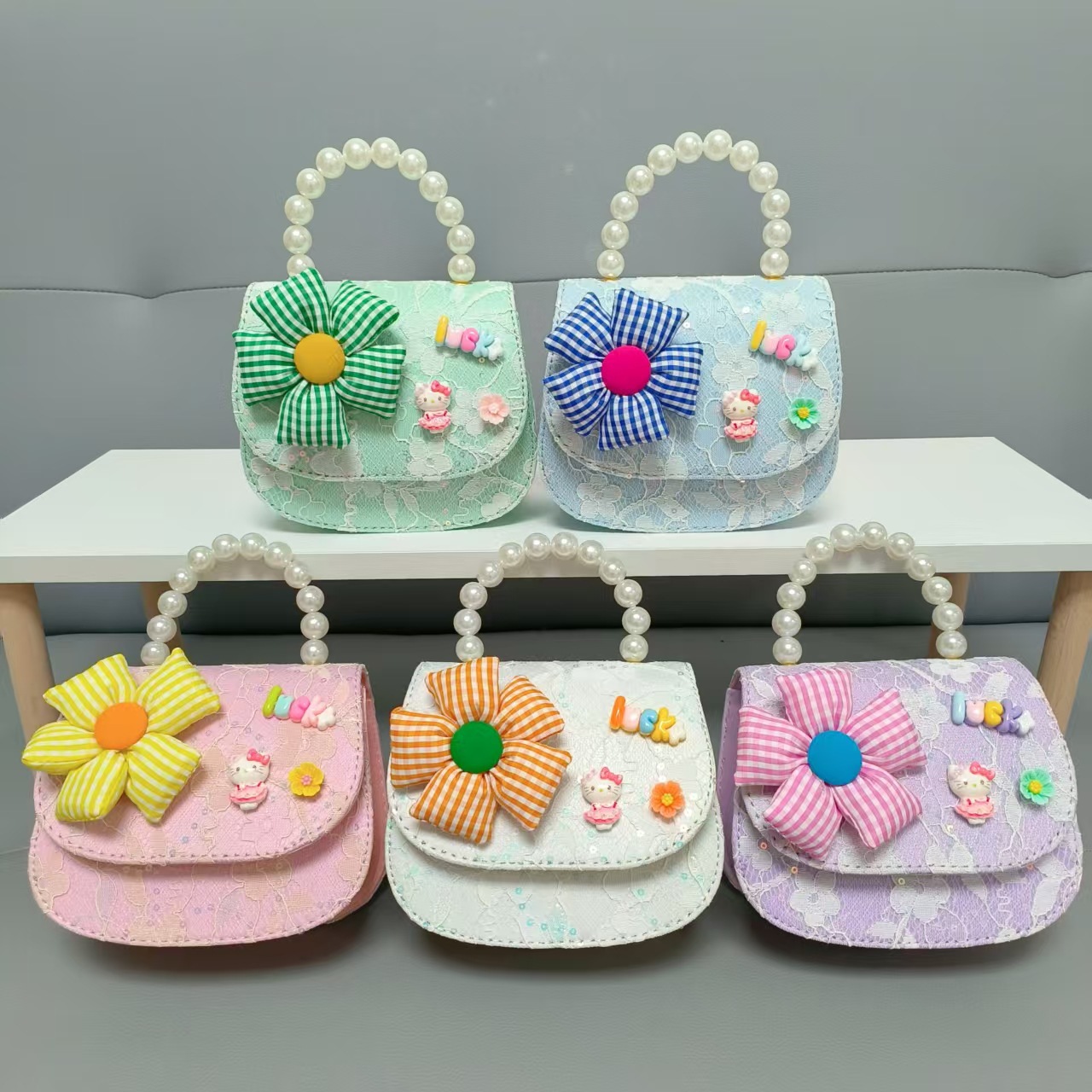 Bolso de princesa portátil de perlas, arco de encaje, bolso de hombro, bolso de cadena, bolso de cambio de Año Nuevo.