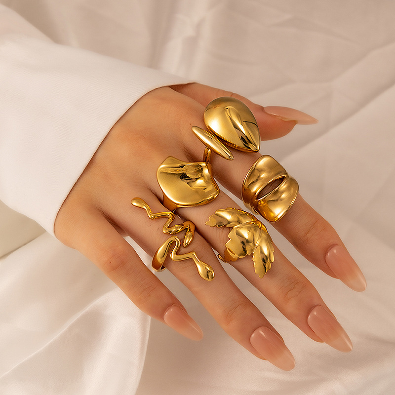 9g Weight Wholesale Jewelry French Style Modern Style Irregular Snake 304 Stainless Steel 18K Gold Plated Plating Open Rings