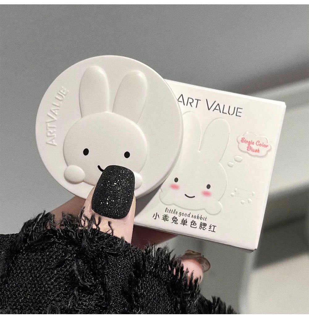 Little Good Rabbit single-color blush available in four colors, affordable light makeup cosmetics, student low-saturation makeup wholesale and consignment Application Scenario
