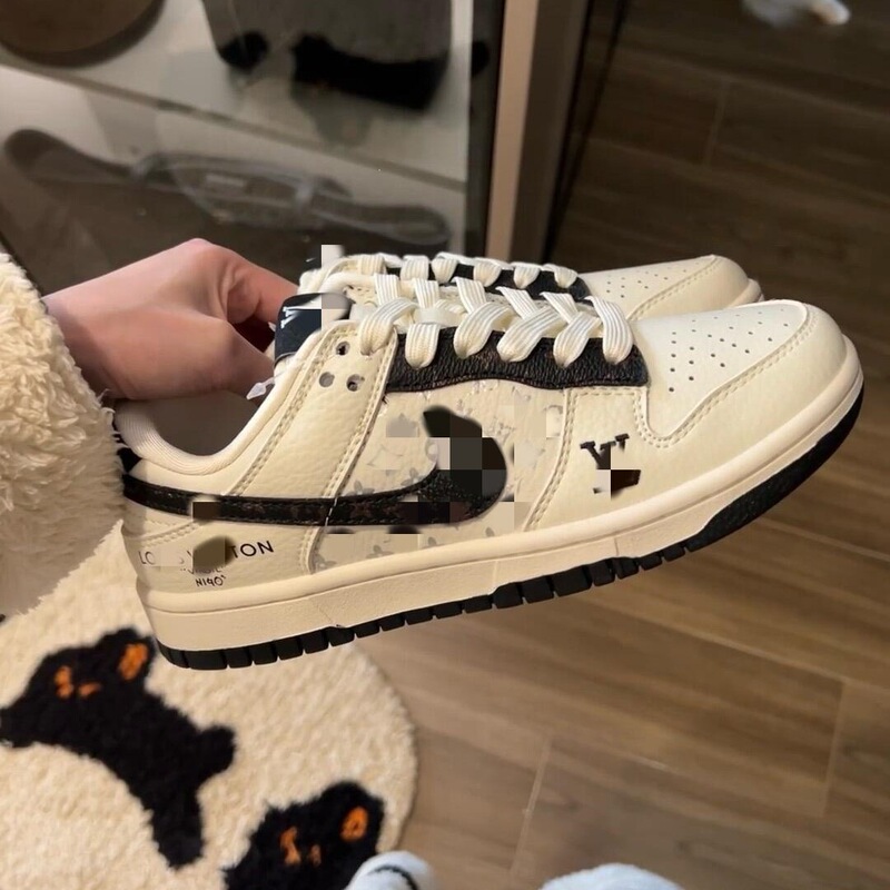 Original Dunk Sb Collaboration Sneakers Aj1 Retro Low-Top Casual Double-Strap Sports Skate Shoes for Men and Women Couples Original Dunk Sb Collaboration Sneakers Aj1 Retro Low-Top Casual Double-Strap Sports Skate Shoes for Men and Women Couples