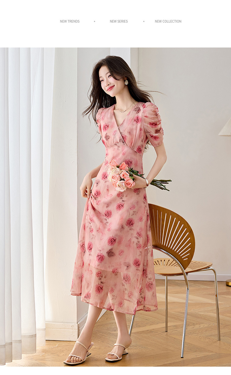 Đầm maxi nữ cổ V thắt eo in hoa dáng dài WA9513 — Hoa hồng chi tiết 17