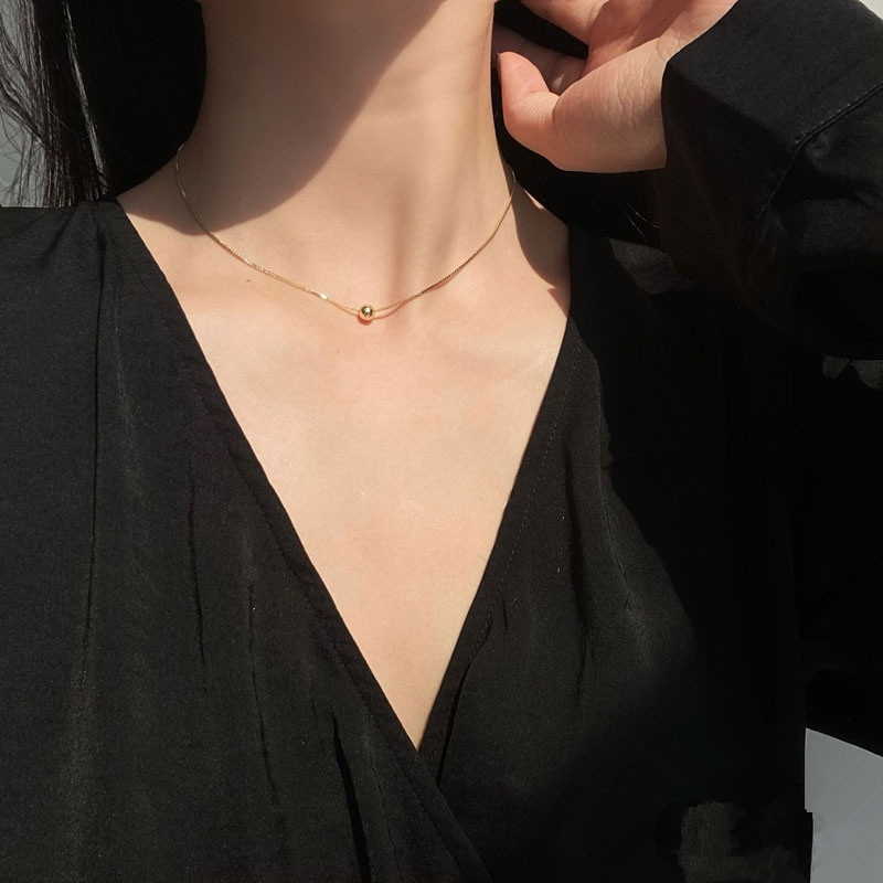 Corea del Sur personalizado oro metal pequeño collar de cuentas de Oro de las mujeres temperamento simple Internet celebridad collar de moda Cadena de clavícula corta