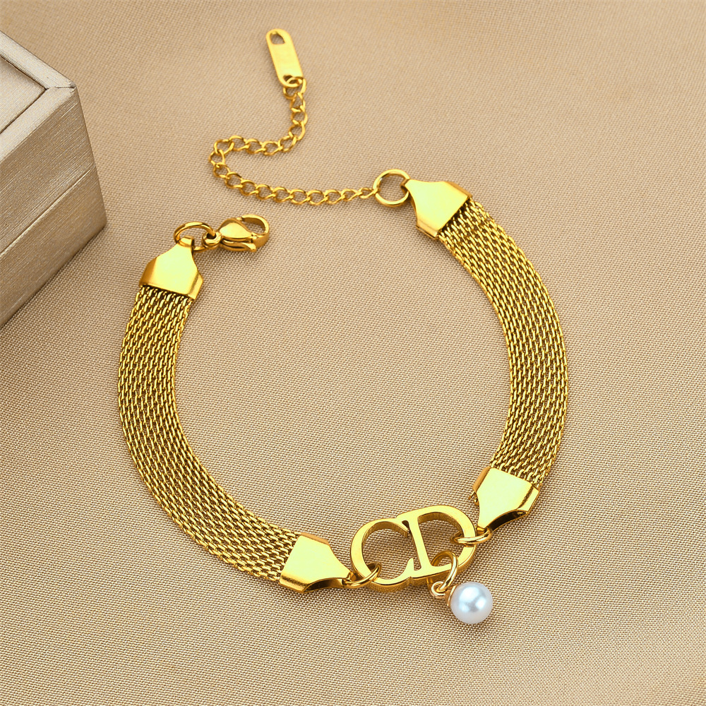 Corea del Sur Dongdaemun moda pulsera de acero de titanio nicho mujer diseño de acero inoxidable sensación de alta calidad joyas de pulsera transfronteriza universal