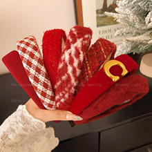 �ﶬ�߼��мtɫ�l��Ů����B픚��|�^��2025�¿����r�аٴ��^�