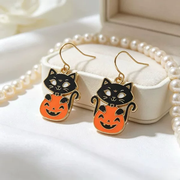 European and American titanium steel earrings, Halloween pumpkin and black cat earrings, sweet and cool, light luxury, high-end Christmas titanium alloy earrings for women