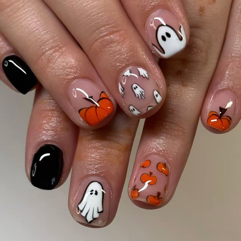 Halloween Cute Style Pumpkin Ghost Graffiti Design Short Square Wearable Nail Art Tips Fake Nail Stickers