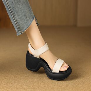 ����С�����_�R��ЬŮ�ļ��p��С���Ӻ���¸߸�������e�ɸ�ŮЬ