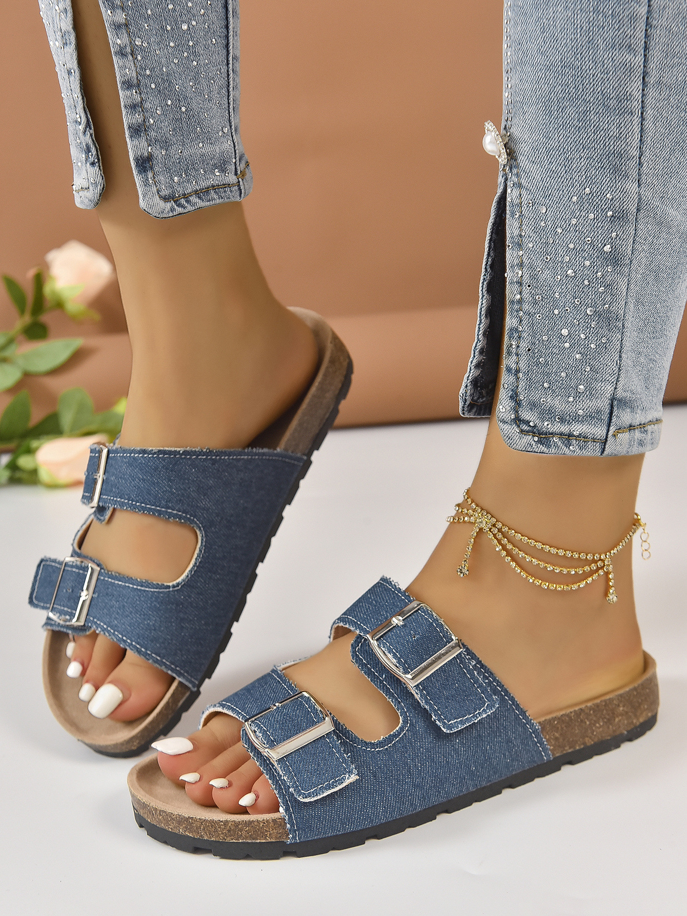 Nieuwe zomer- en herfstslippers met platte bodem en ronde neus Europese Amerikaanse mode Casual dames Grensoverschrijdende buitenlandse handel_voghion.com