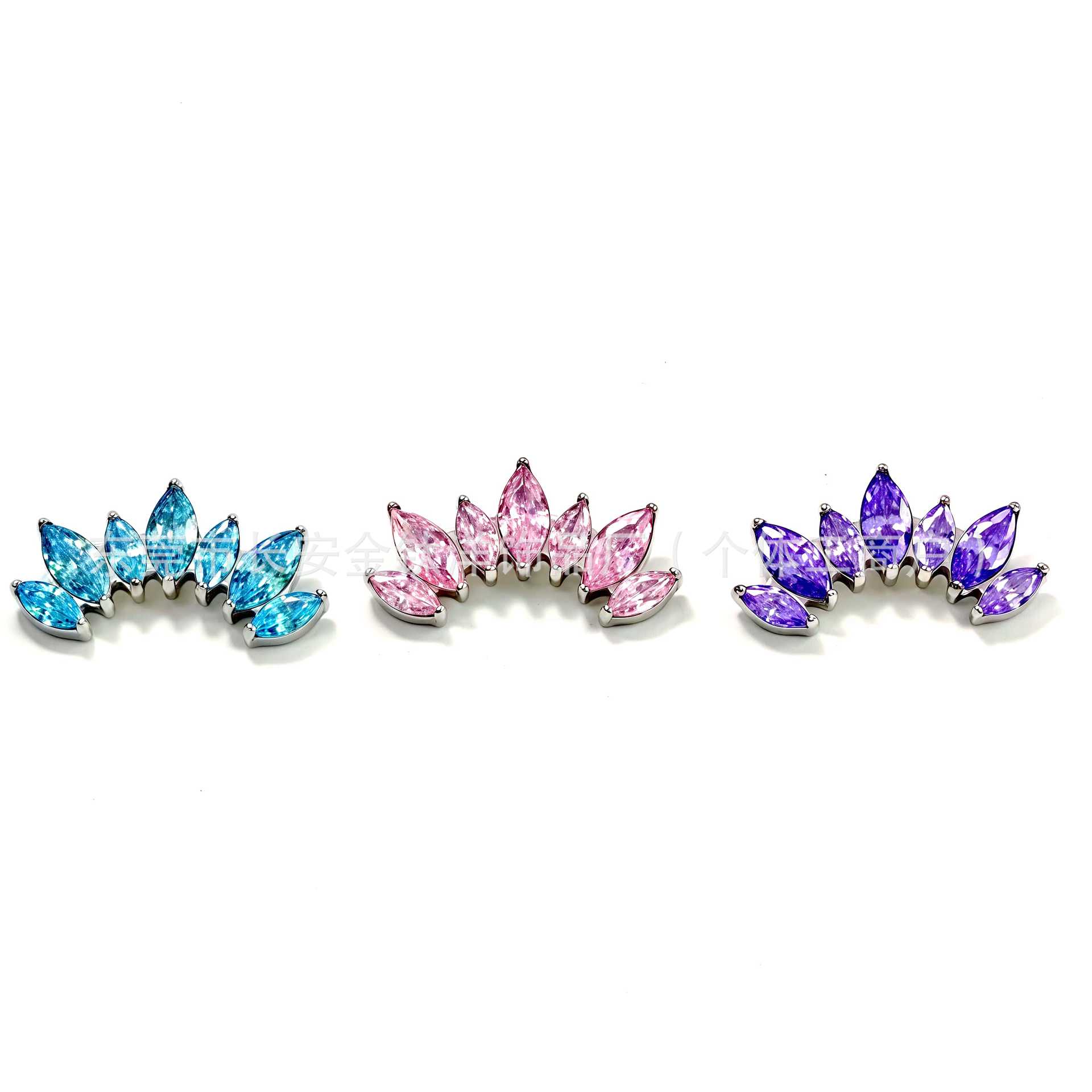 Pointed titanium steel lip stud product view